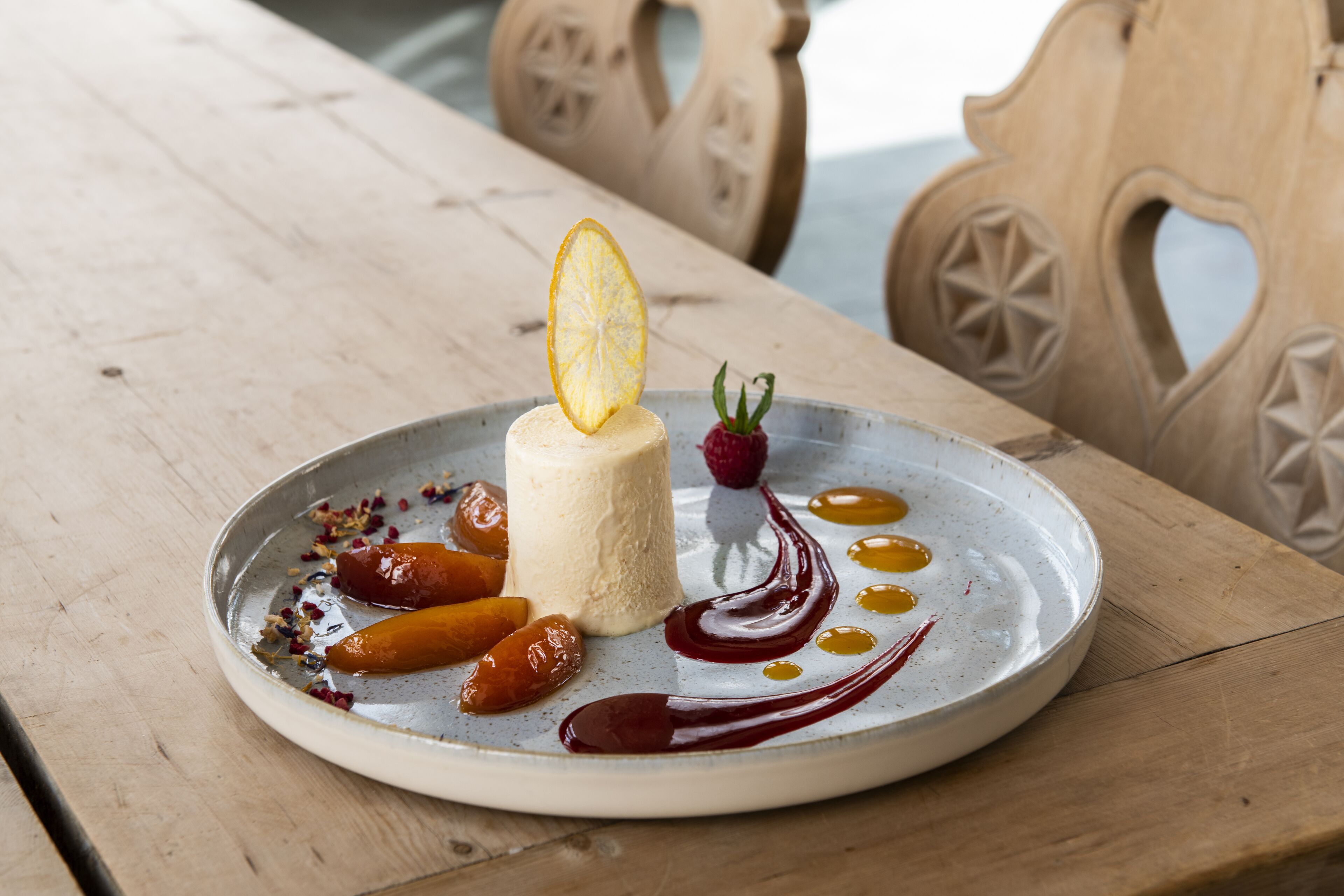 2 restaurants, breakfast, lunch, dinner served; local cuisine