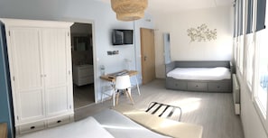 Standard-Dreibettzimmer | Betten mit Memory-Foam-Matratzen, Zimmersafe, Bügeleisen/Bügelbrett