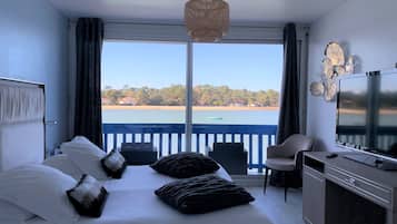 Matelas mémoire de forme, coffres-forts dans les chambres