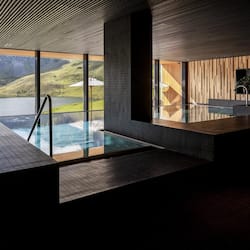 2 indoor pools, pool loungers