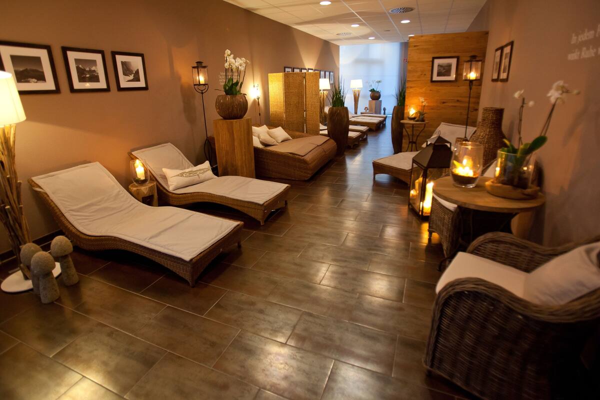 body treatments, thalassotherapy, facials, massages