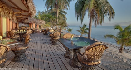 Robert's Grove Península Resort