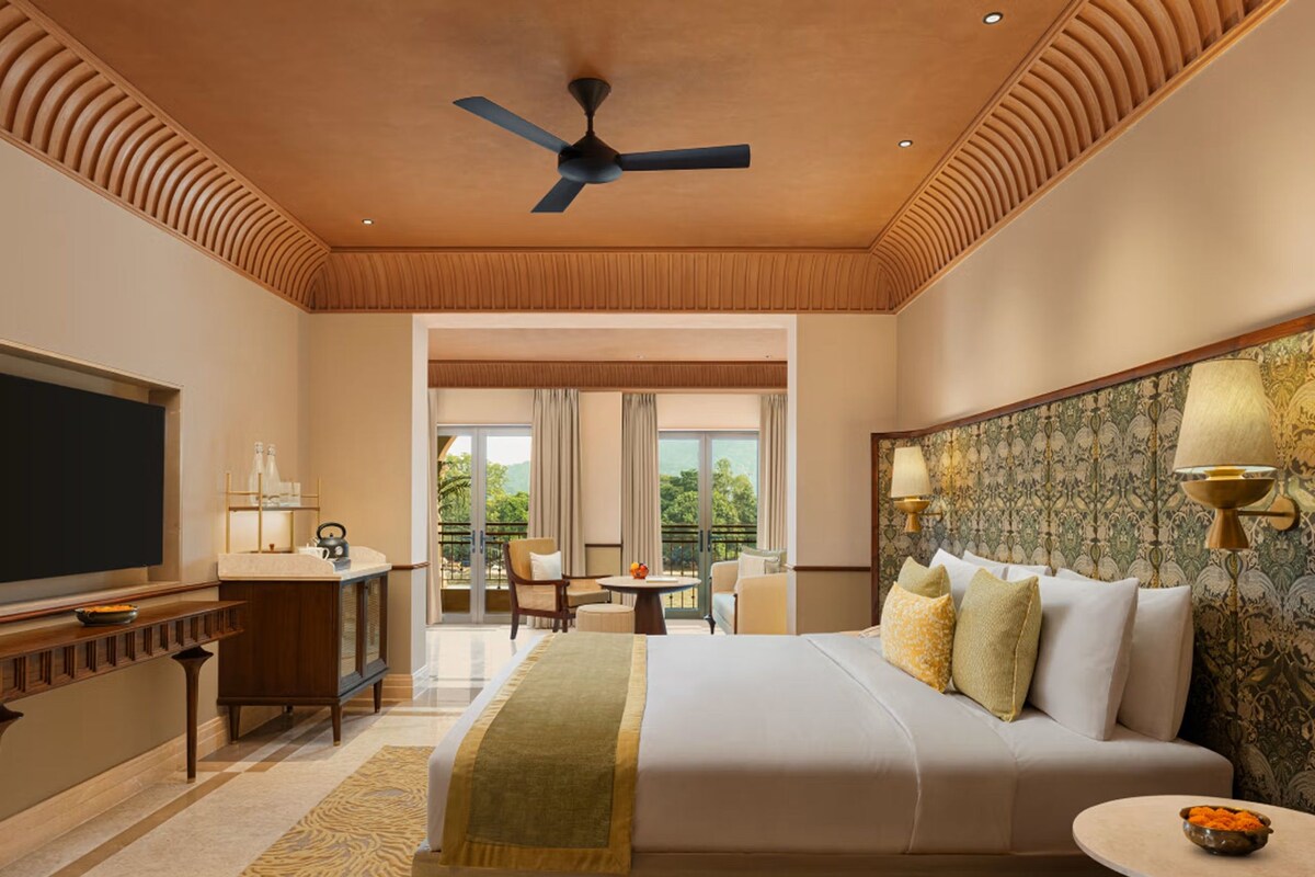 Premium Grand Room Ganges View