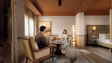 Premium bedding, in-room safe, desk, blackout curtains