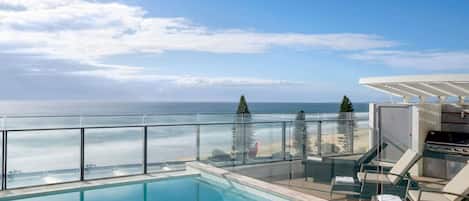 Minibar, in-room safe, iron/ironing board, cribs/infant beds