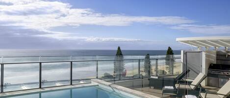 3 bedrooms, minibar, in-room safe, iron/ironing board