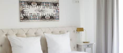 Comfort Double Room, Balcony | Hypo-allergenic bedding available, minibar, in-room safe