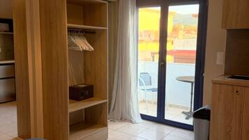 Studio room for 2