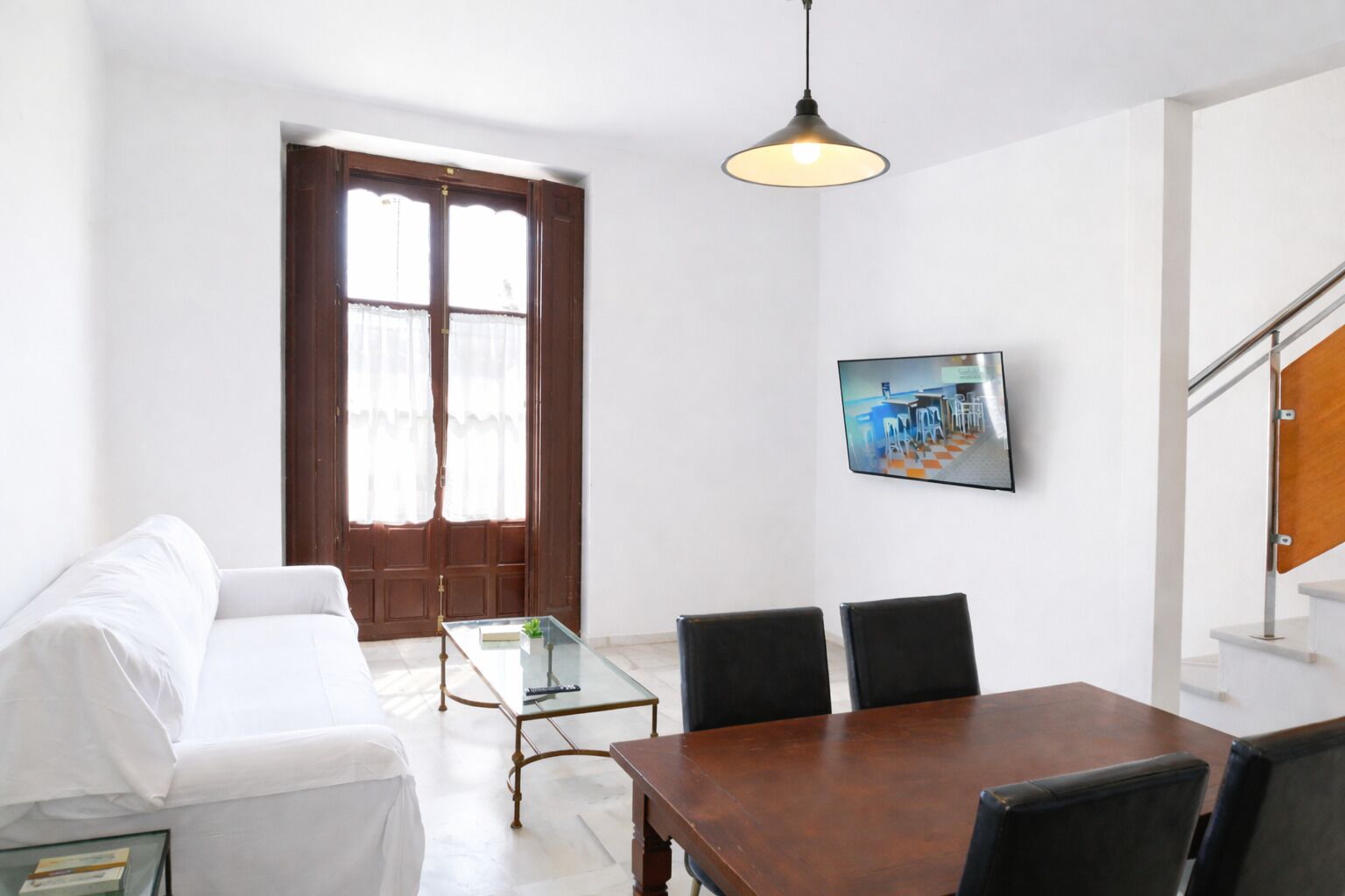 Apartment, 3 Schlafzimmer | Wohnbereich | Flachbildfernseher