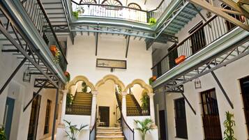 Interior de l'entrada