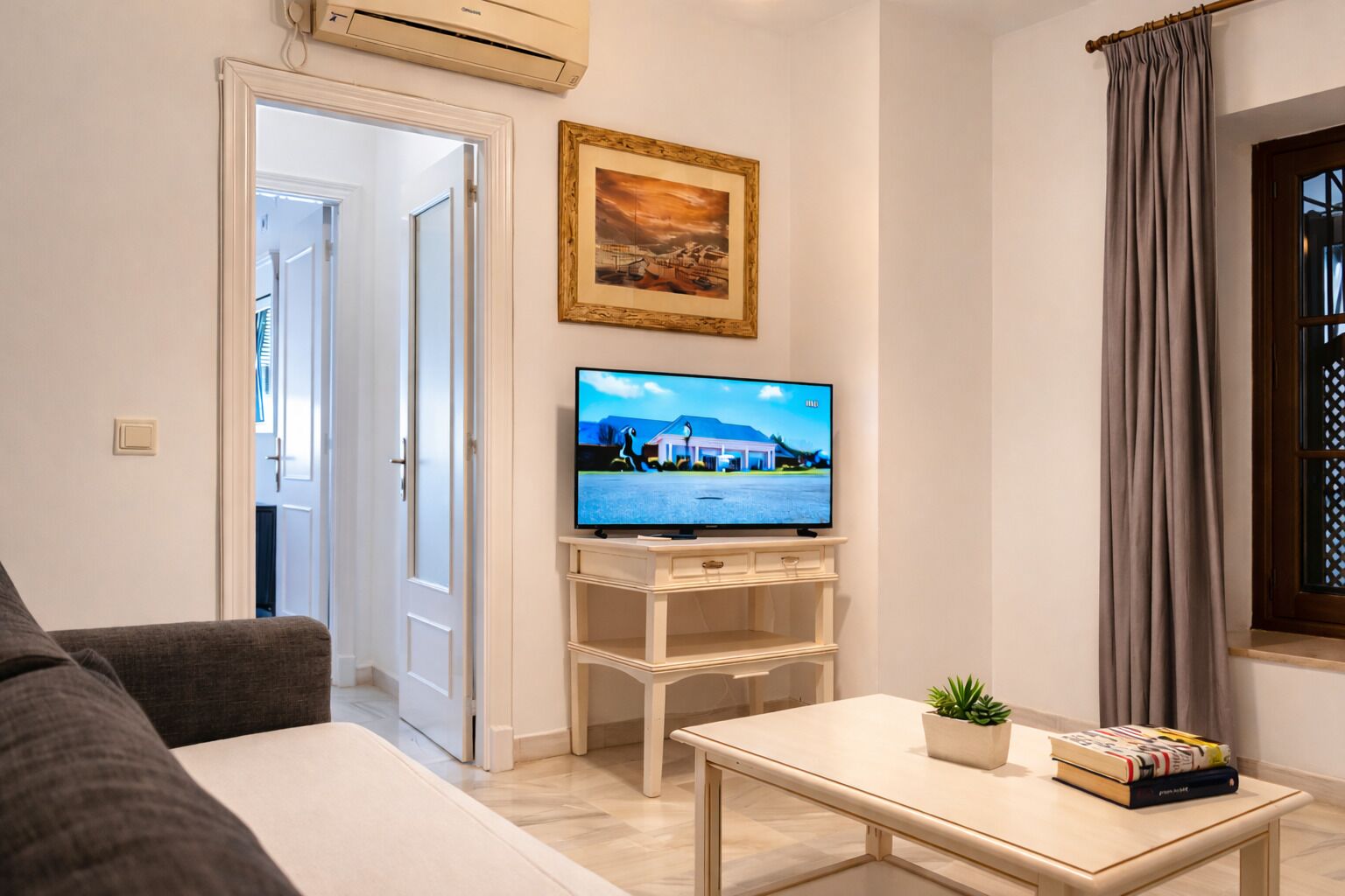 ทีวีจอแบน