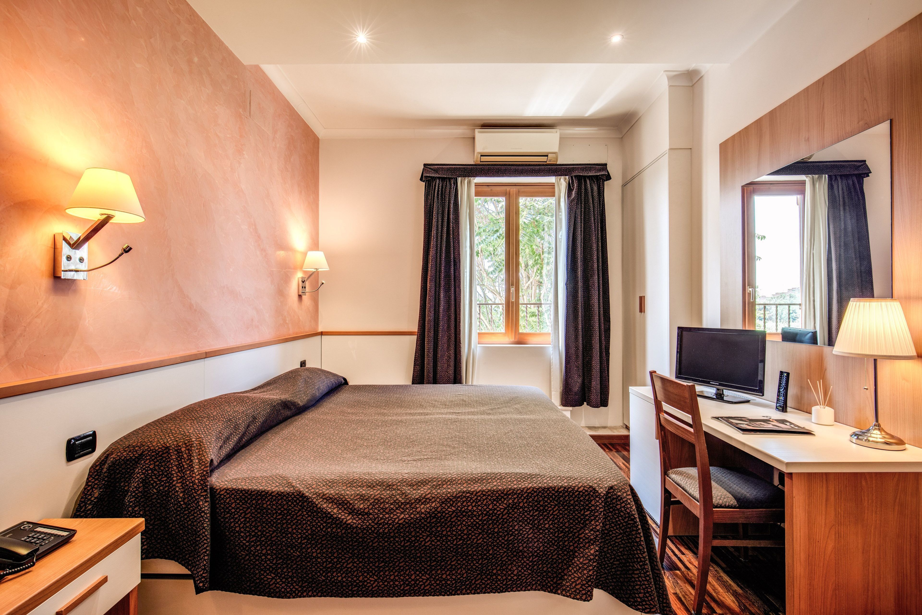 Photo - Hotel Roma Tiburtina Metro