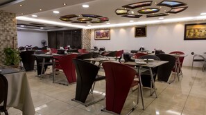 Desayuno buffet incluido todos los días