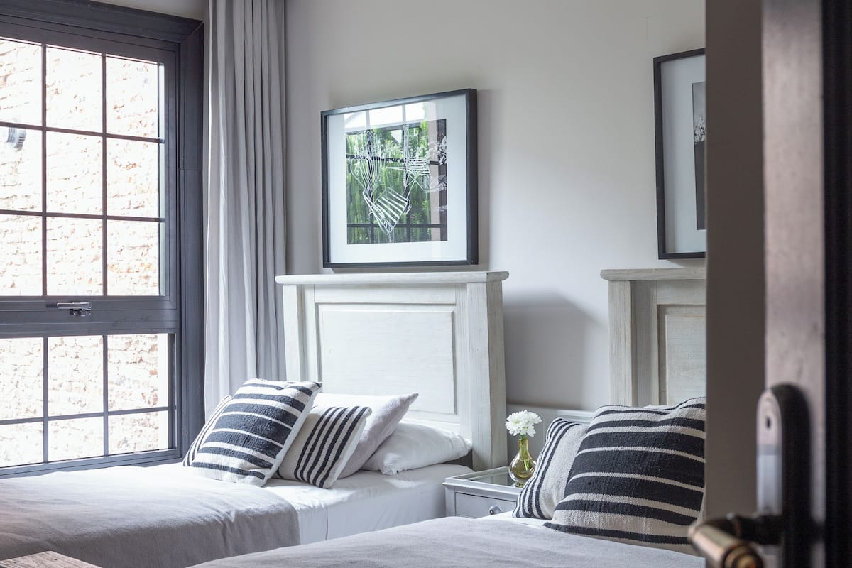 Premium bedding, minibar, in-room safe, free WiFi