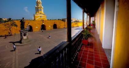 Hotel Torre del Reloj