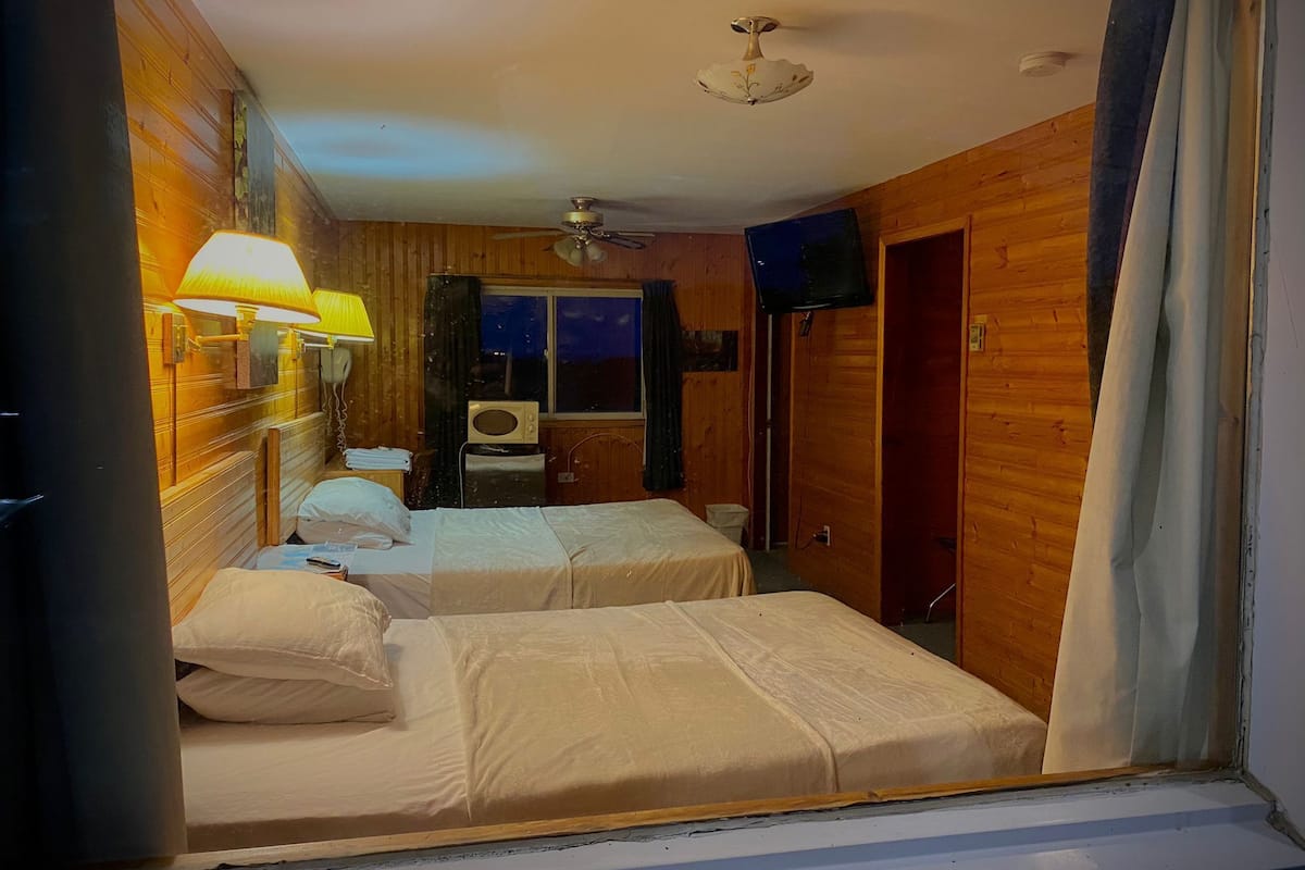 Double Room | Desk, blackout drapes, soundproofing, iron/ironing board