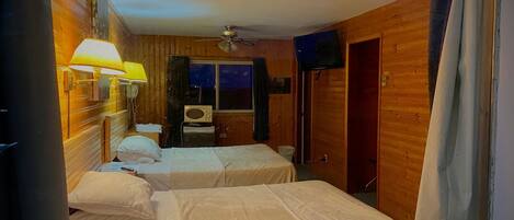 Double Room | Desk, blackout drapes, soundproofing, iron/ironing board