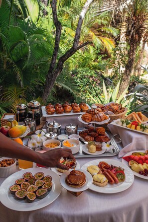 Free daily full breakfast  - Ocean Beach Resort & Spa (Malindi)