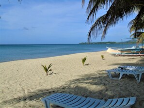 Private beach, white sand, free beach cabanas, sun-loungers