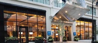 TRYP by Wyndham New York City Times Square / Midtown