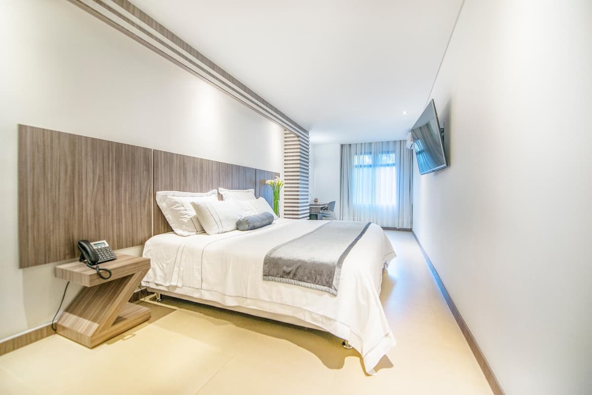 Ropa de cama hipoalergénica, edredón y minibar