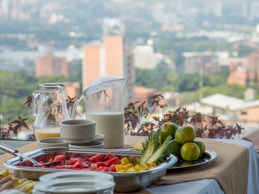 Desayuno buffet incluido todos los dĂas