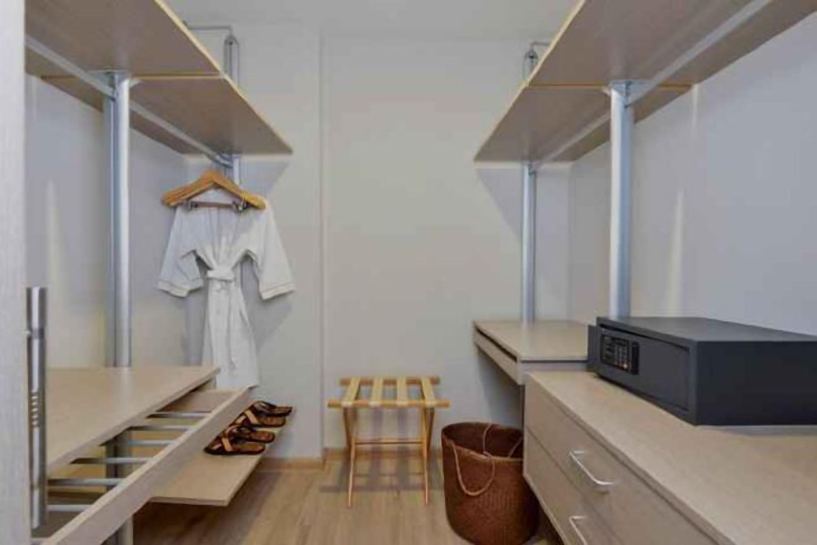 Free minibar items, in-room safe, desk, soundproofing