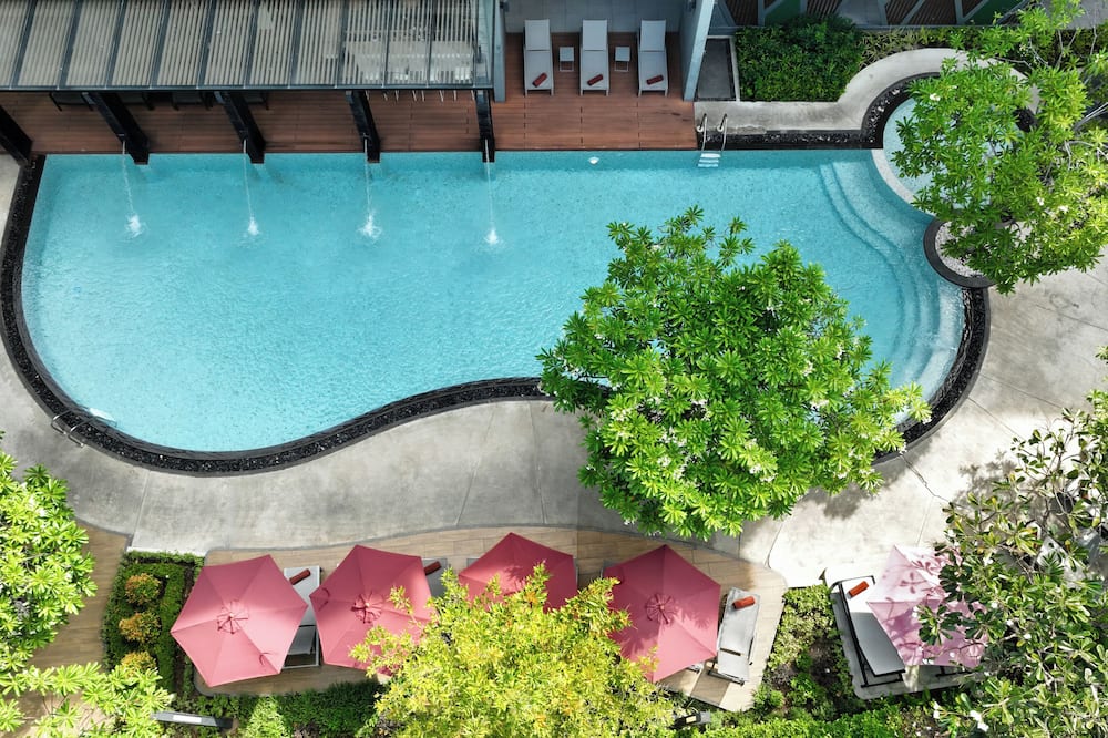 Altera Hotel and Residence