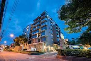 Front of property - evening/night