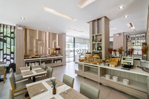Coffee shop - Altera Hotel and Residence (Pattaya)