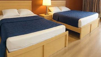 Sengetøy av topp kvalitet, memory foam-senger, skrivebord og lydisolert