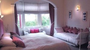 Unclassified image, 3 of 31, button - Canadale Guest House (Edinburgh)
