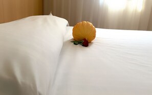 Premium bedding, minibar, in-room safe, individually furnished