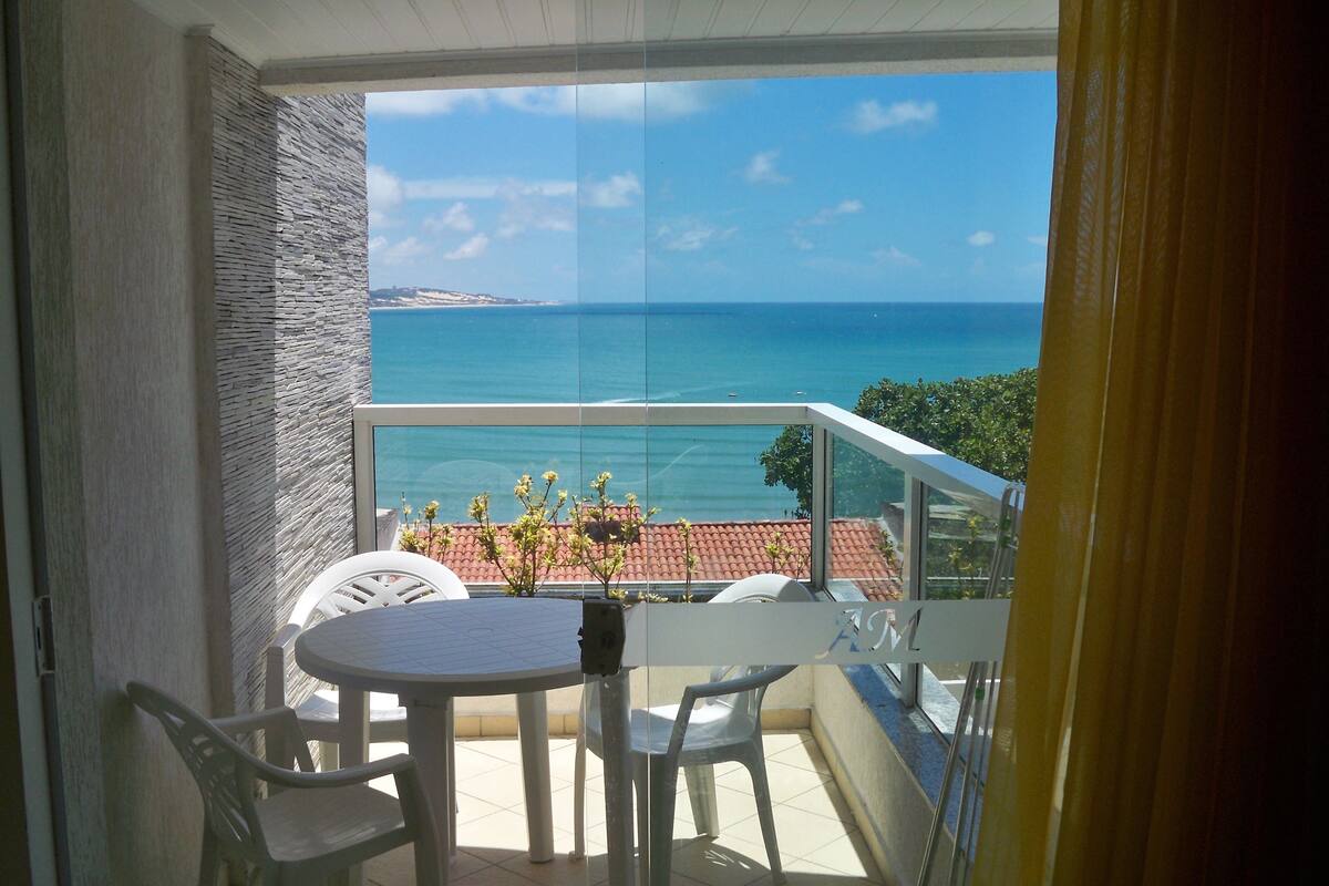 Apartamento de 2 Quartos com Vista Mar | Safe på rommet, strykejern/-brett, wi-fi (inkludert) og sengetøy