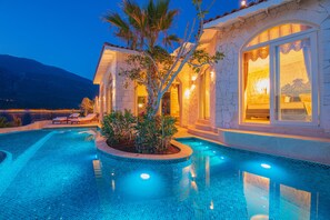 King Suit | Egyptinpuuvillaiset lakanat, ylelliset vuodevaatteet, untuvapeitot