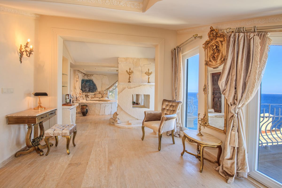 Deluxe penthouse, uitzicht op zee | 1 slaapkamer, lakens van Egyptisch katoen, luxe beddengoed