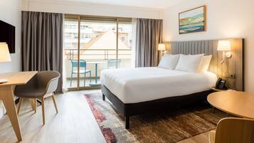 Suite Studio, 1 grand lit, balcon | 1 chambre, literie de qualité supérieure, surmatelas