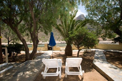 Little Bay Apartments