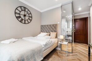 Comfort Single Room | Desk, laptop workspace, iron/ironing board, cribs/infant beds - Prawdzic Resort&Conference (Gdansk)