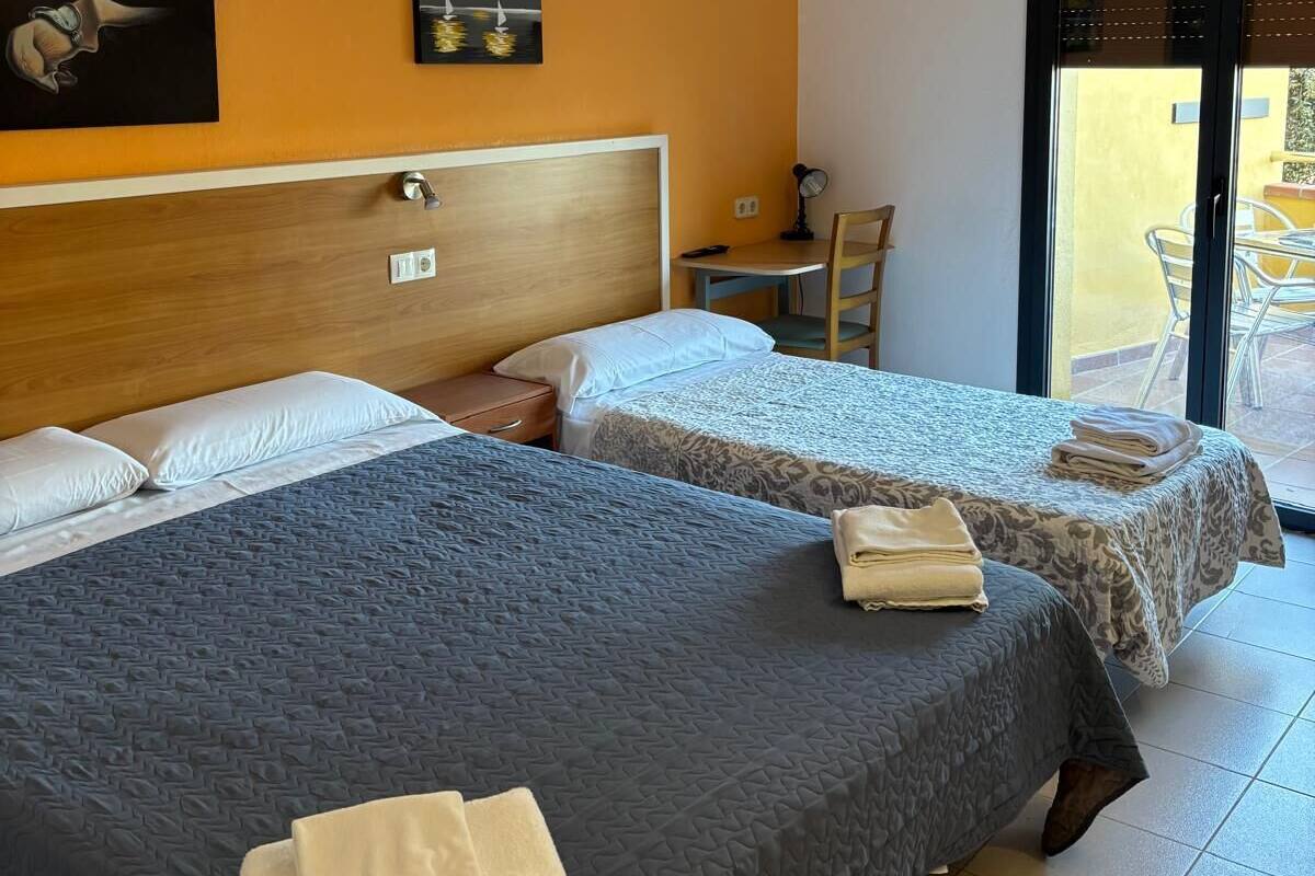 Standard Studio | 1 bedroom, memory foam beds, desk, laptop workspace