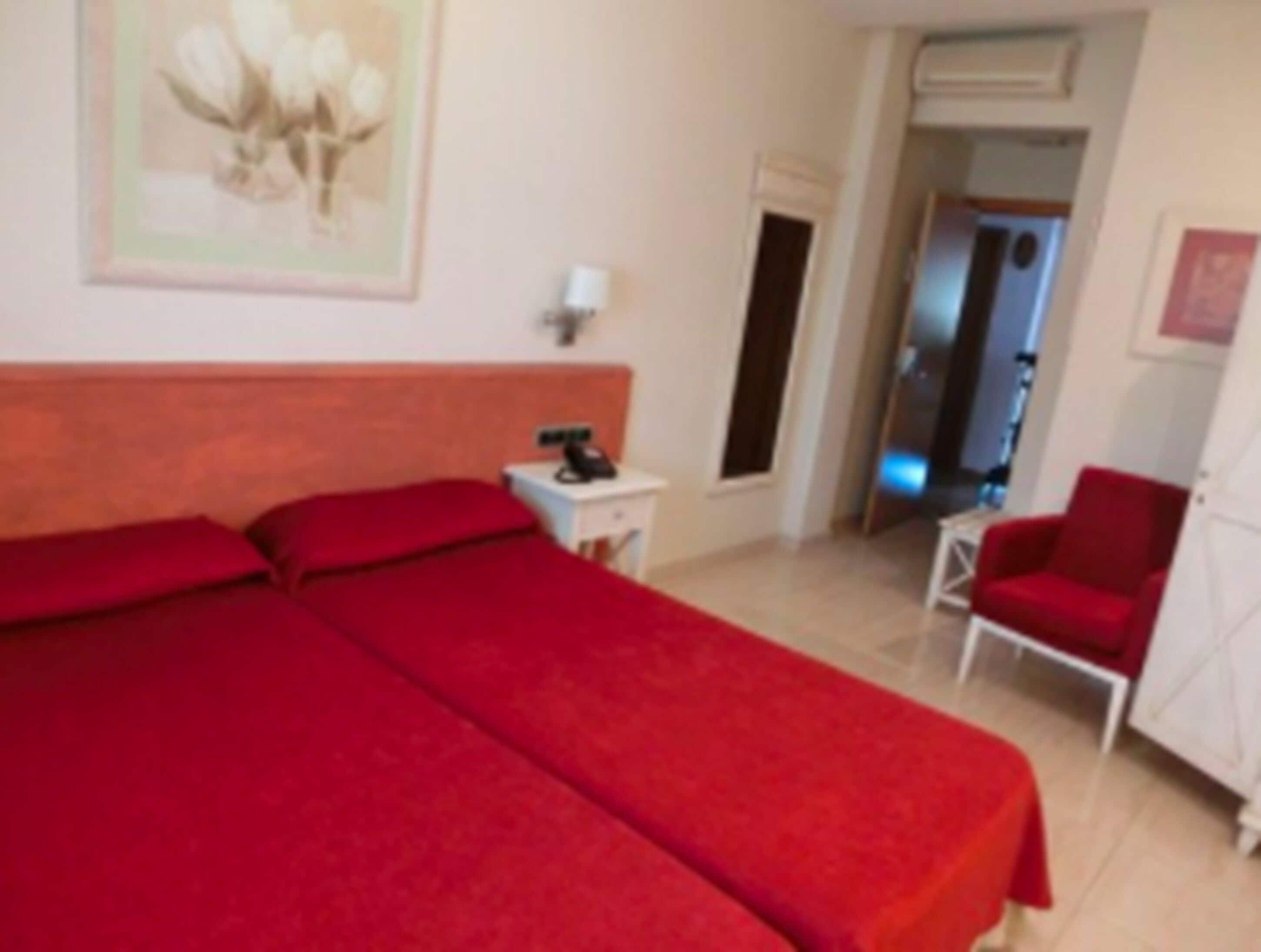 Bureau, Wi-Fi gratuit, draps fournis