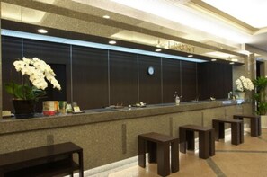 Reception - Hotel Route-Inn Sapporo Ekimae Kitaguchi (Sapporo)