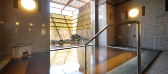 รูท-อินน์ แกรนเทีย ชิเรโทโกะ ชาริเอคิมาเอะ