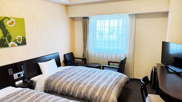Desk, free WiFi, bed sheets