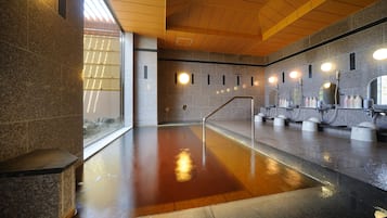 Bathtub spa indoor