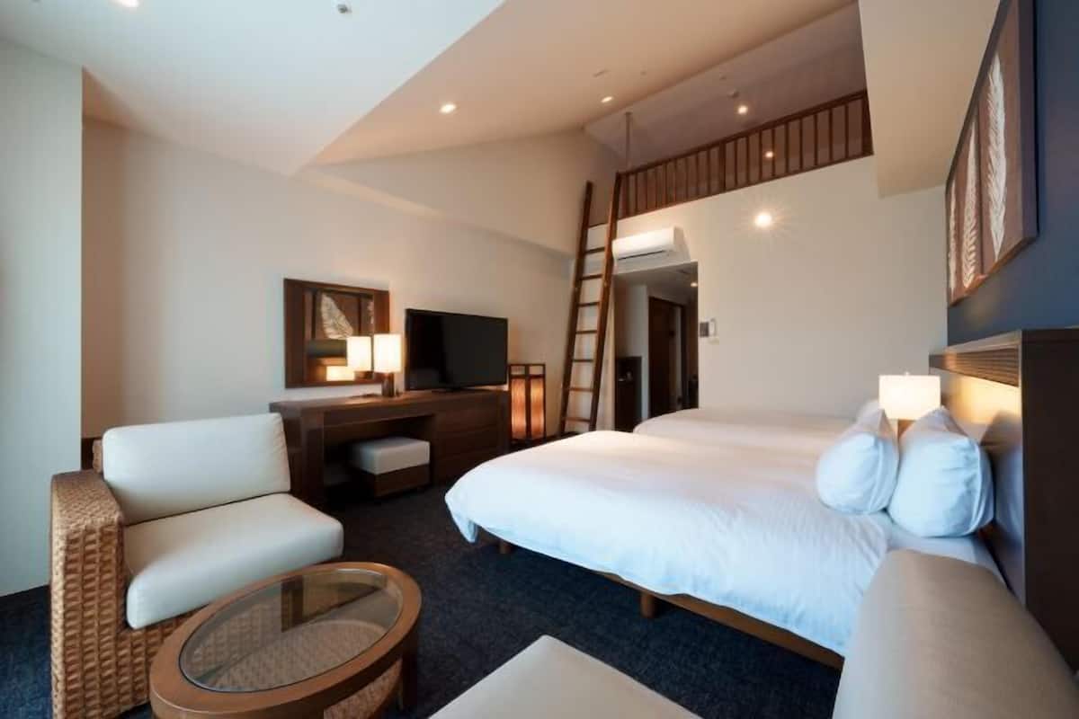 In-room safe, desk, iron/ironing board, free WiFi
