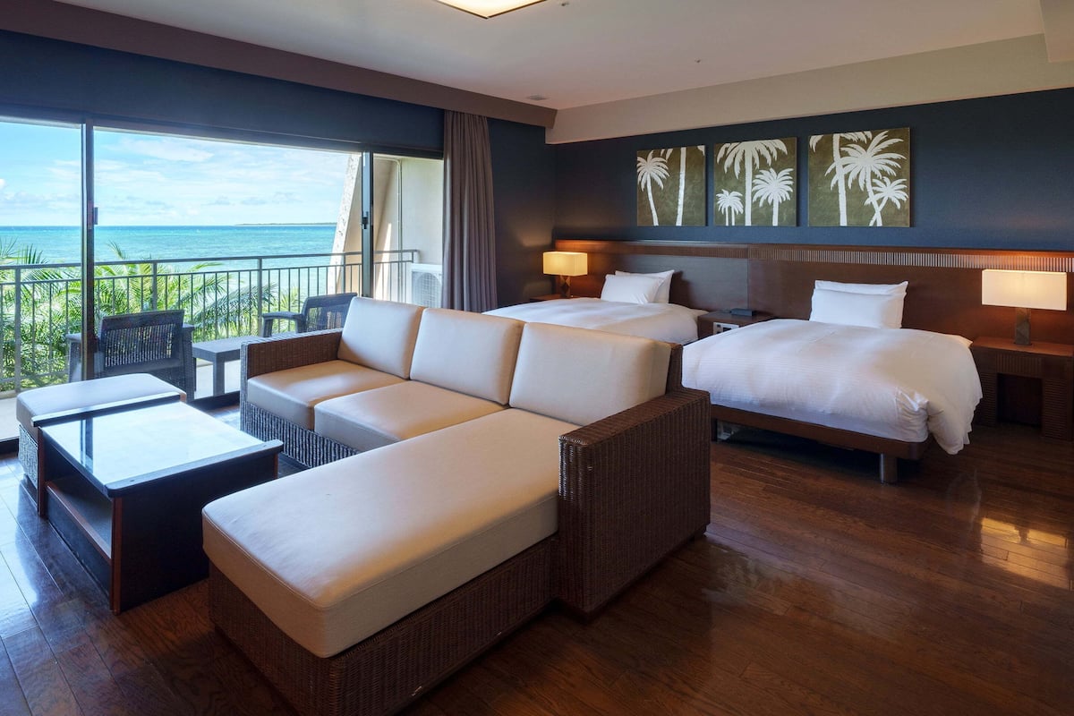 In-room safe, desk, iron/ironing board, free WiFi