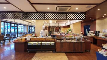 Daily buffet breakfast for a fee