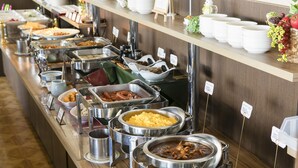 Petit déjeuner buffet