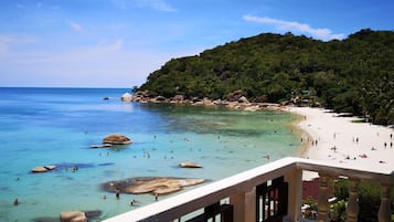 Grand Seaview Room | View from room